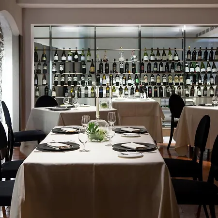 La Primula Hotel 3*