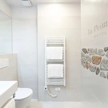 La Primula Hotel 3*